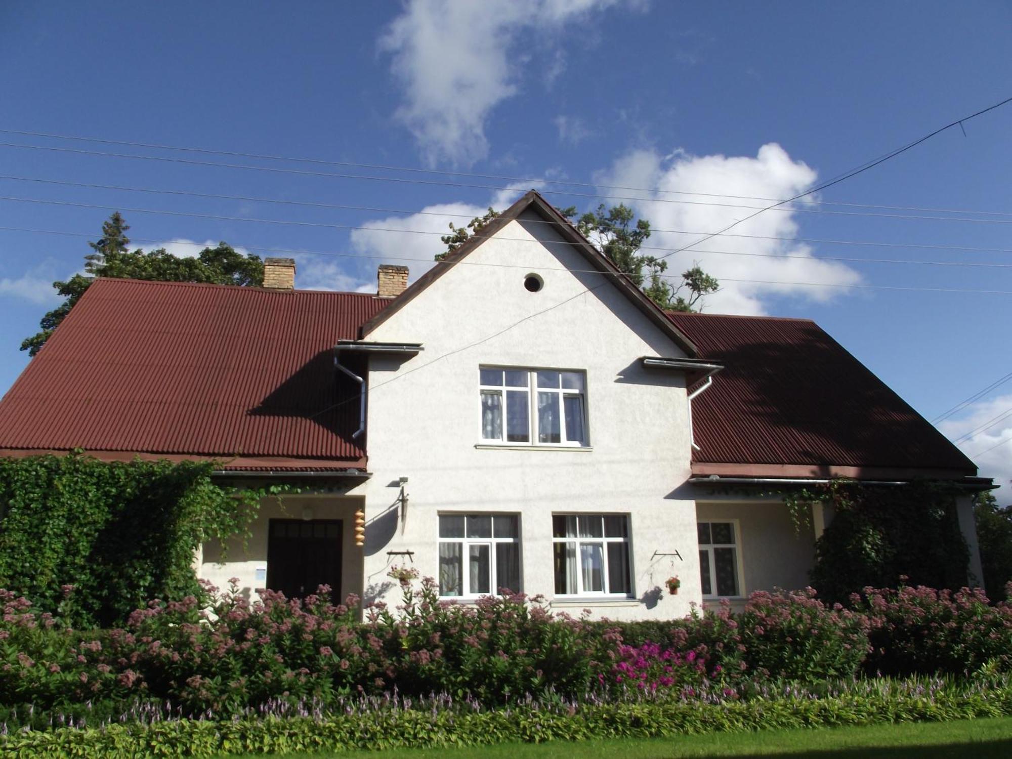 Hotel Kalna Ligzda Smiltene Exterior foto